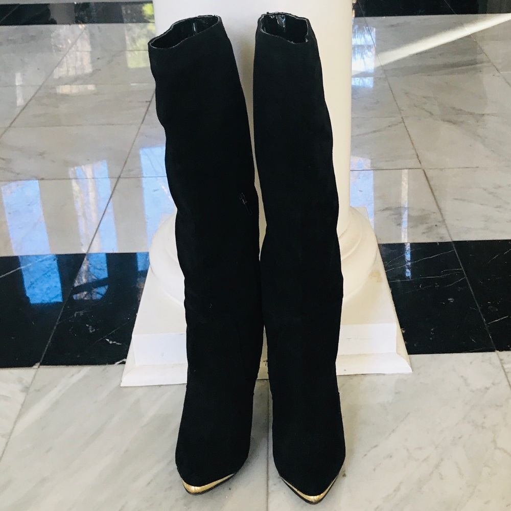 Knee high boots with silver tips! Size 7